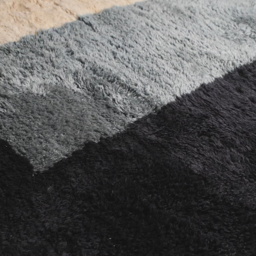 Grande Arche - Luxury Shag Moroccan Rug Grande Arche - Luxury Shag Moroccan Rug