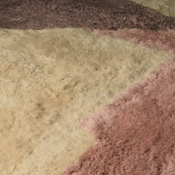 Radiant Reverie - Luxury Shag Moroccan Rug Radiant Reverie - Luxury Shag Moroccan Rug