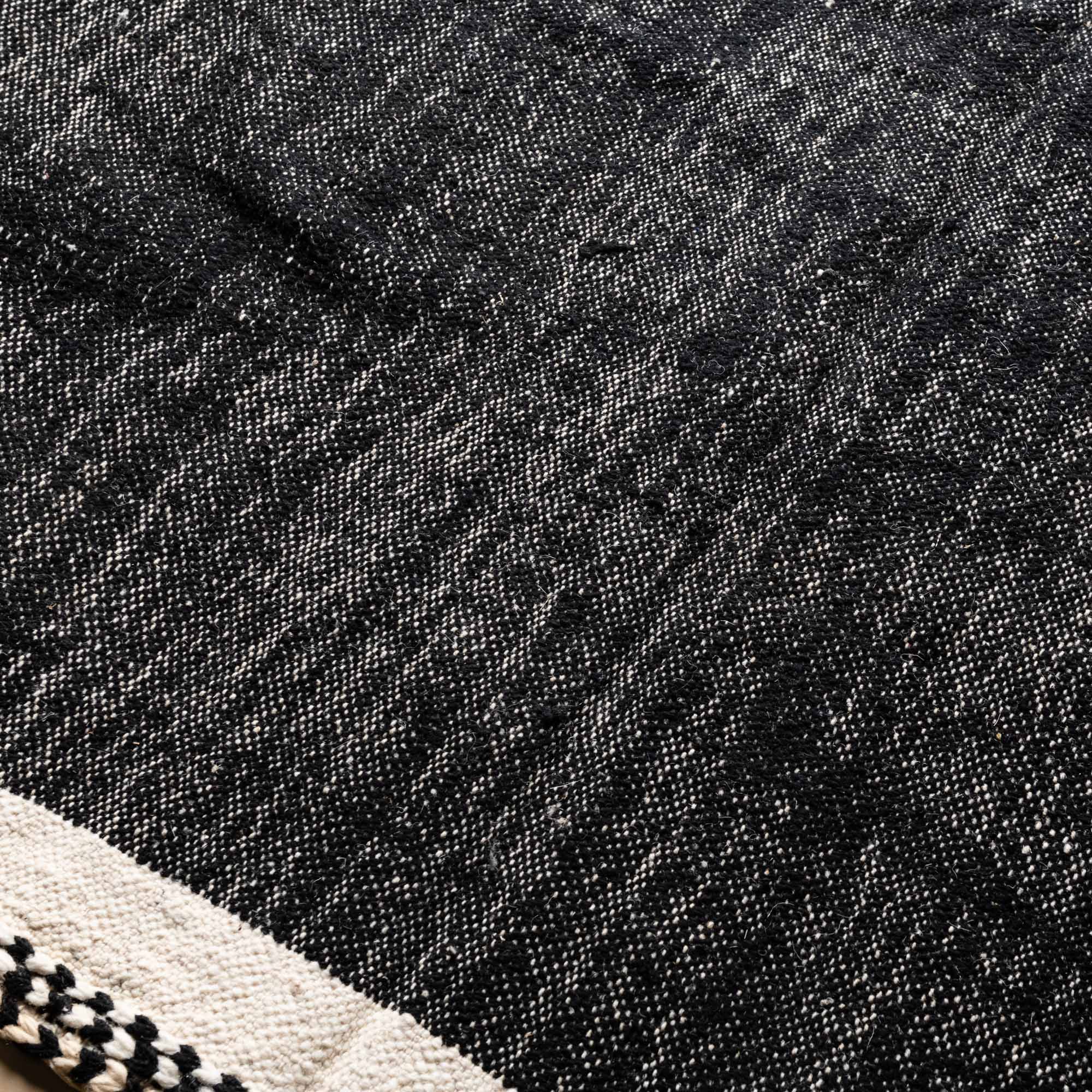 Afou - Flatweave Moroccan rug - Benisouk Afou - Flatweave Moroccan rug - Benisouk