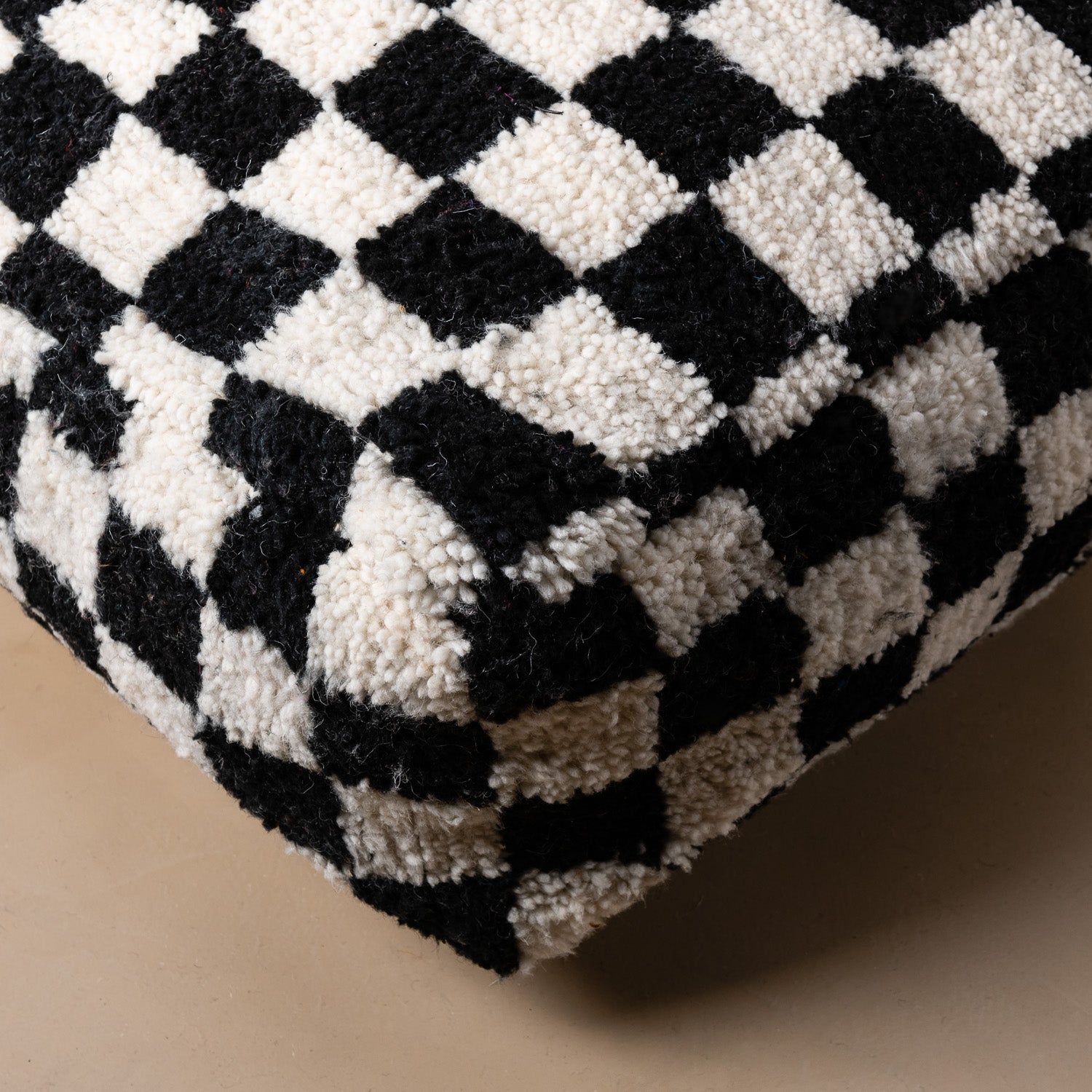 Beni ourain Floor Pillow Cover - Benisouk Beni ourain Floor Pillow Cover - Benisouk