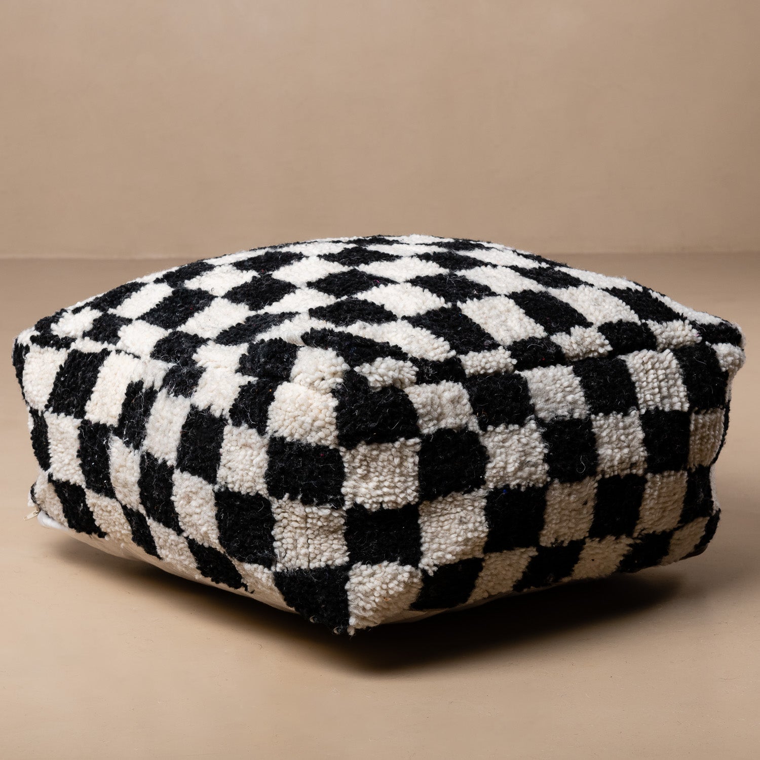 Beni ourain Floor Pillow Cover - Benisouk Beni ourain Floor Pillow Cover - Benisouk