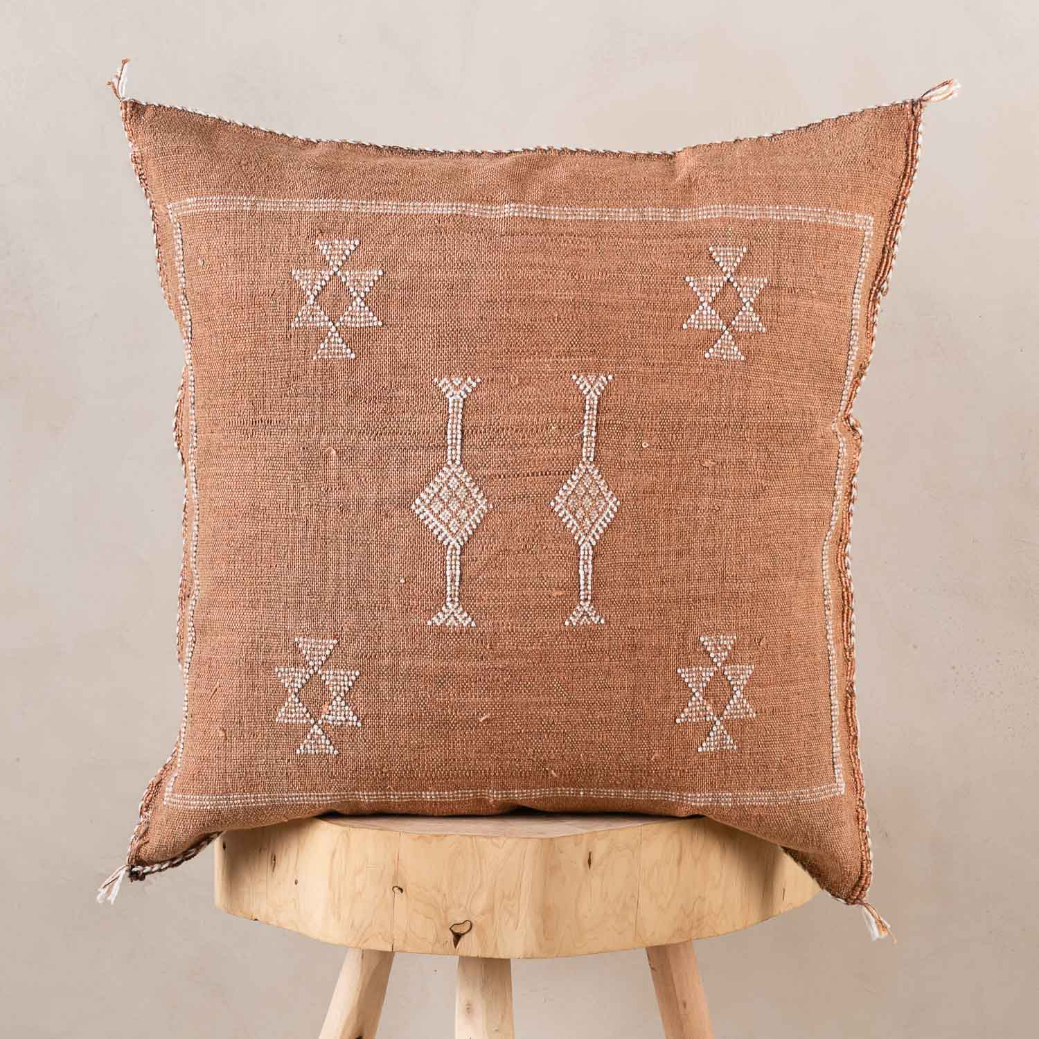 Brown Cactus silk pillow cover - Benisouk Brown Cactus silk pillow cover - Benisouk