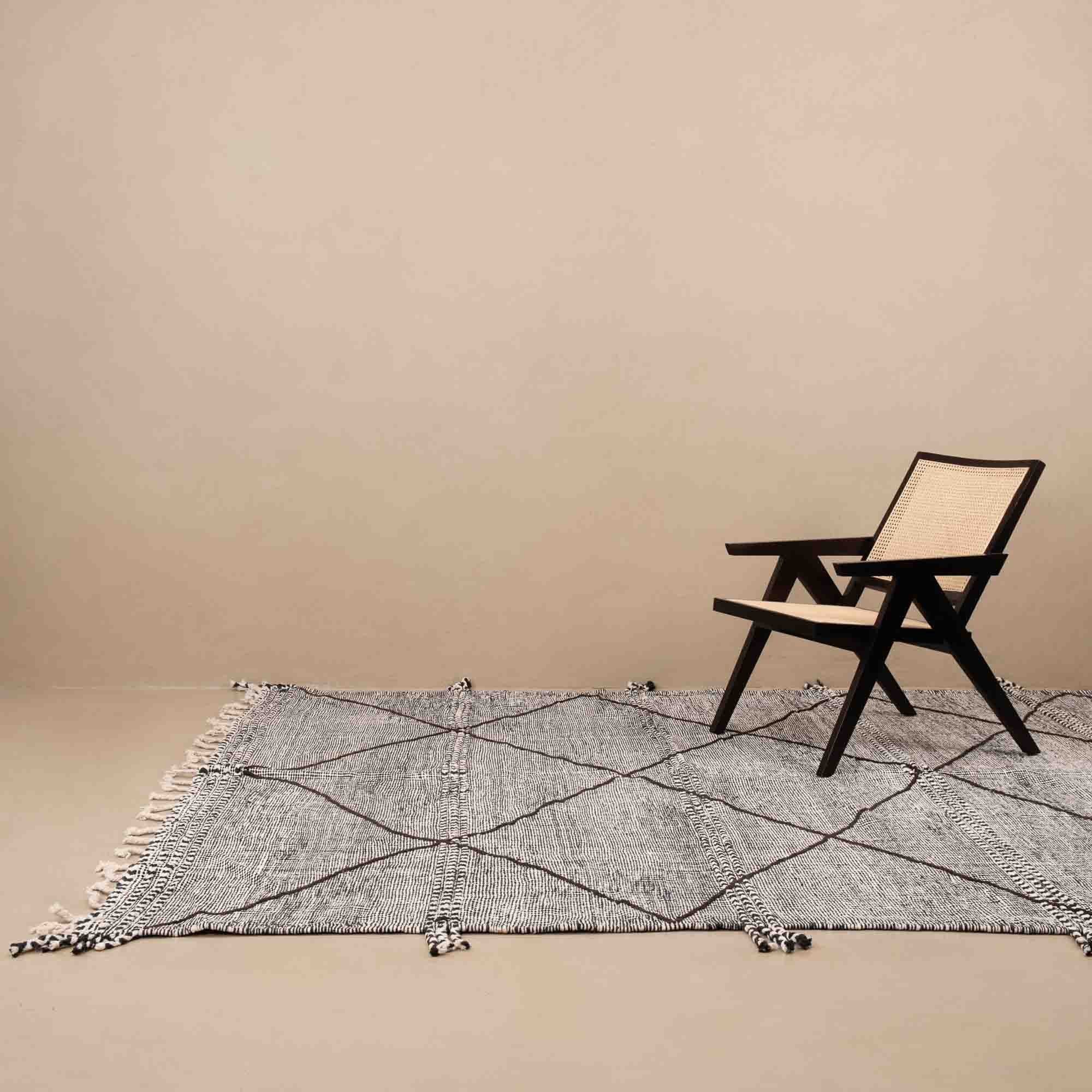 Chefa - Flatweave Moroccan rug - Benisouk Chefa - Flatweave Moroccan rug - Benisouk