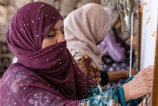 The Moroccan Rug Souks where Women have the Final Say - Benisouk
