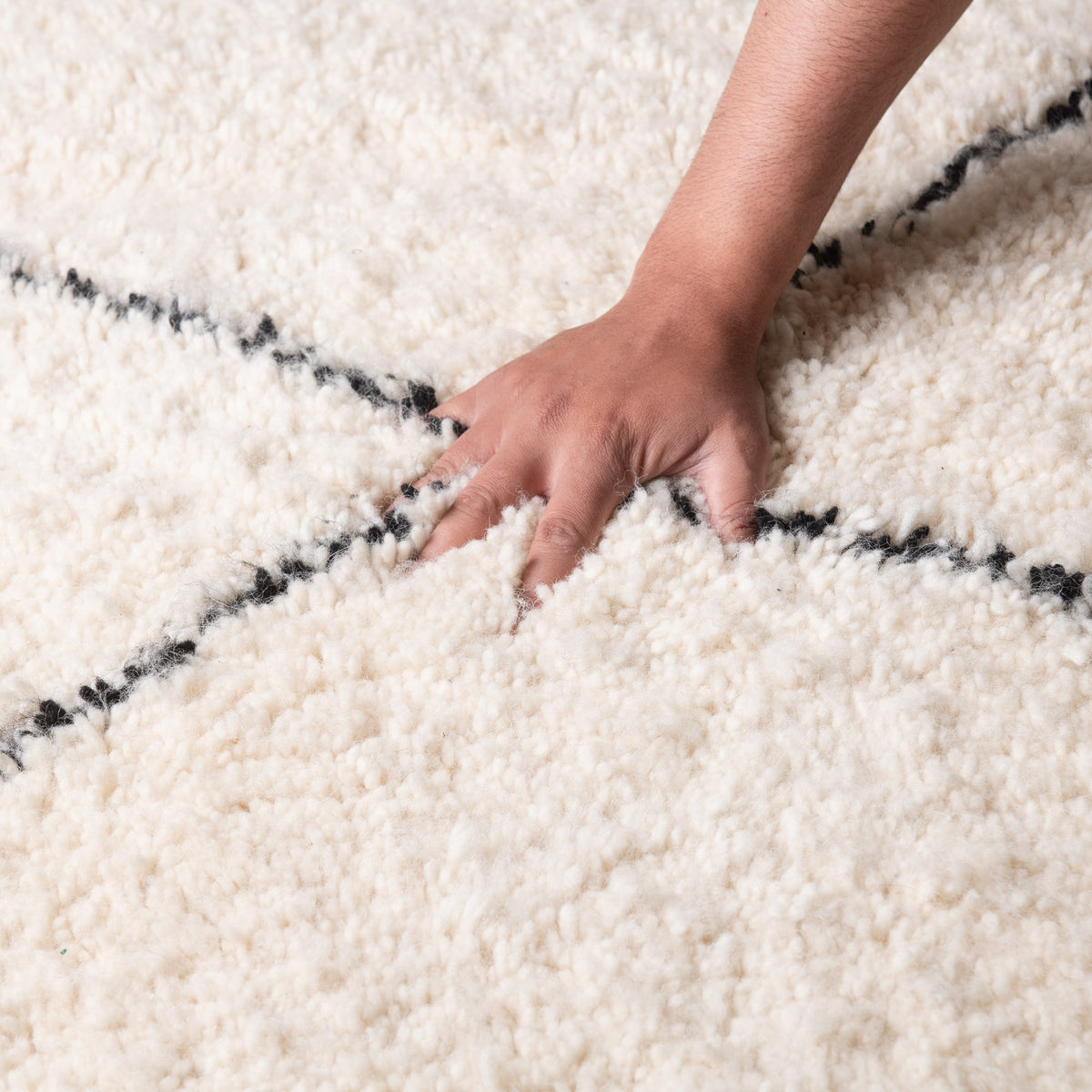 Almas - Shag Moroccan rug