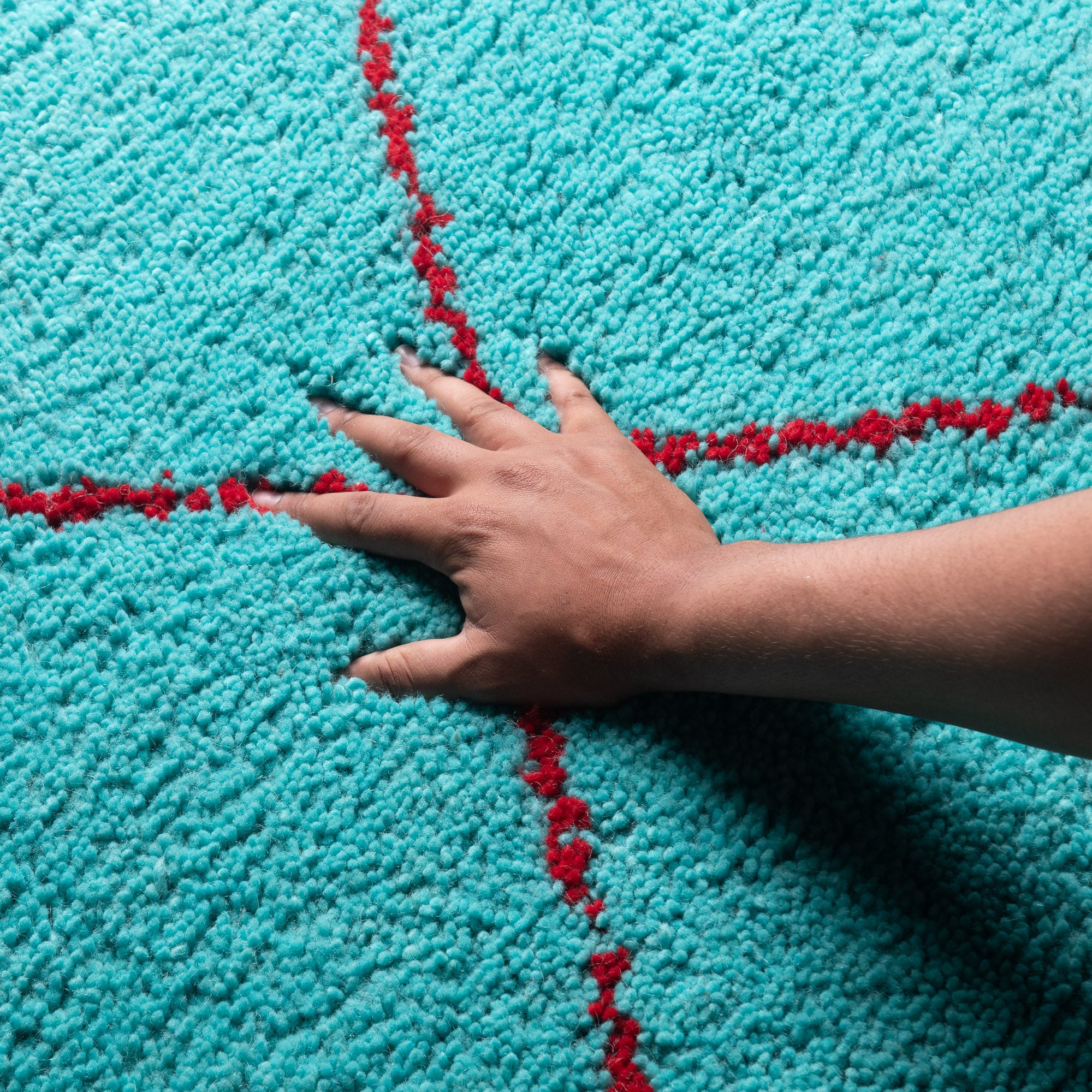 Almas Patina Red - Shag Moroccan rug