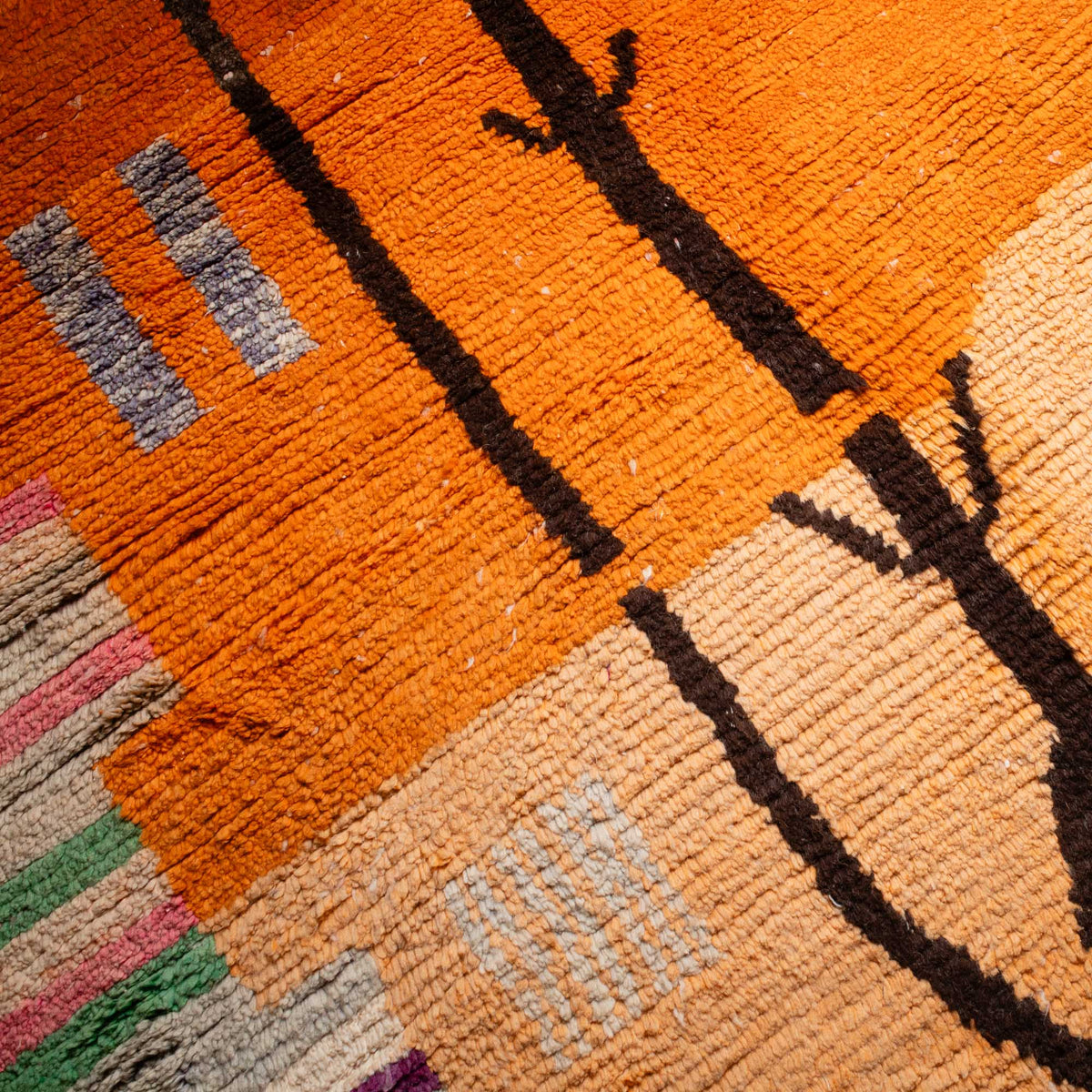 Tilila - vintage boujad rug