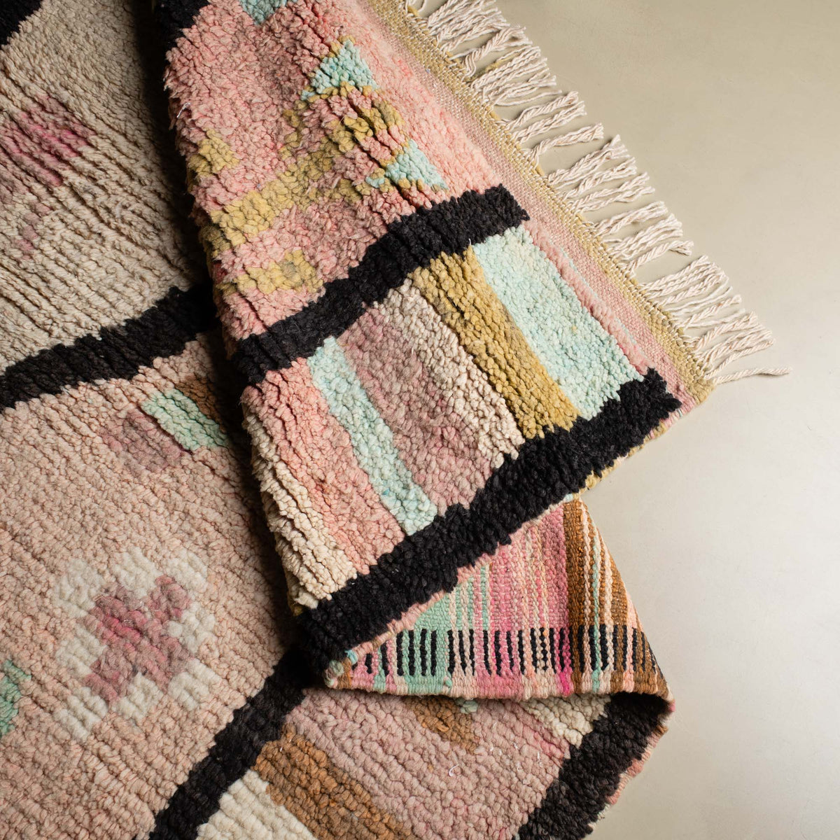 Nima - vintage boujad rug