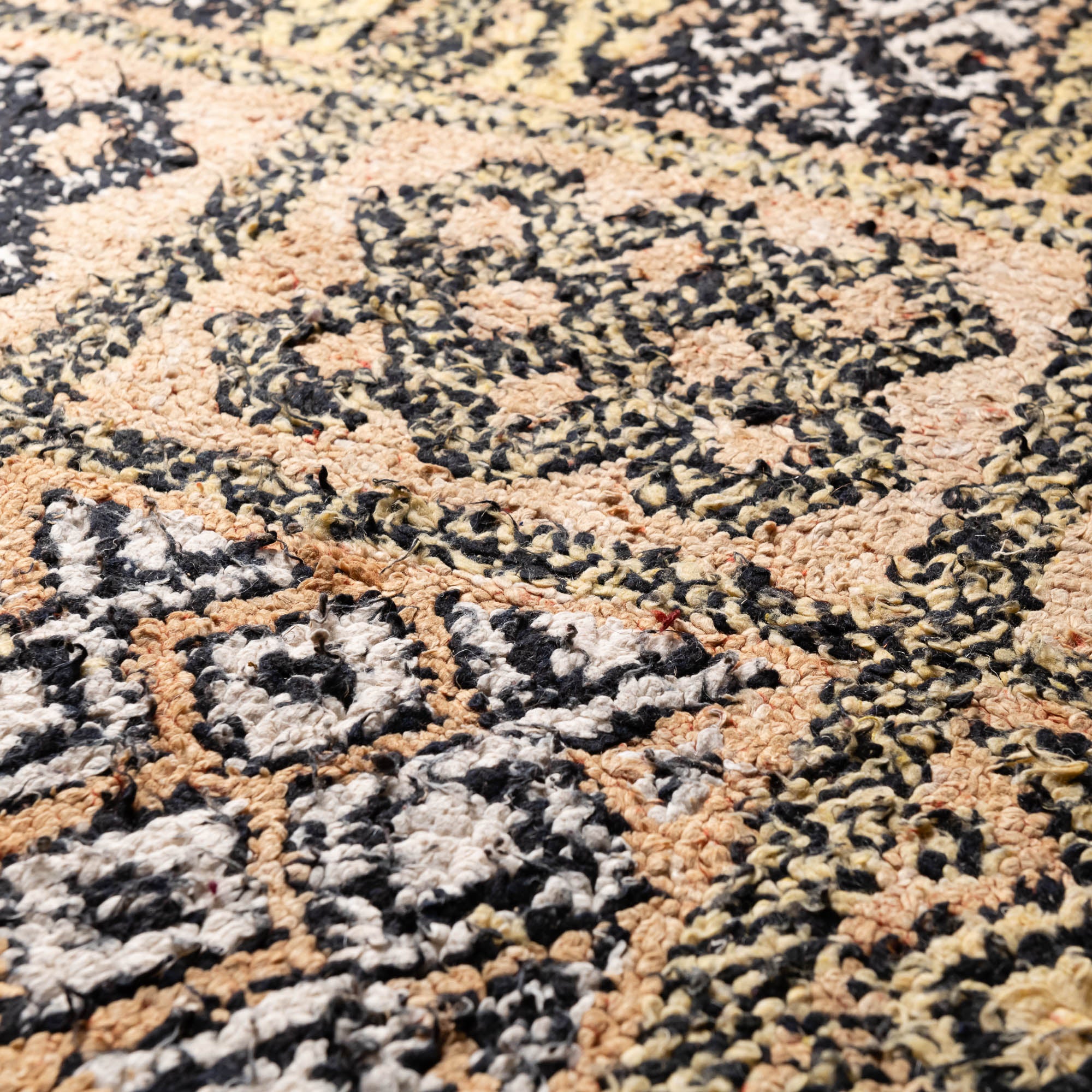 Ijjas - Vintage Moroccan rug