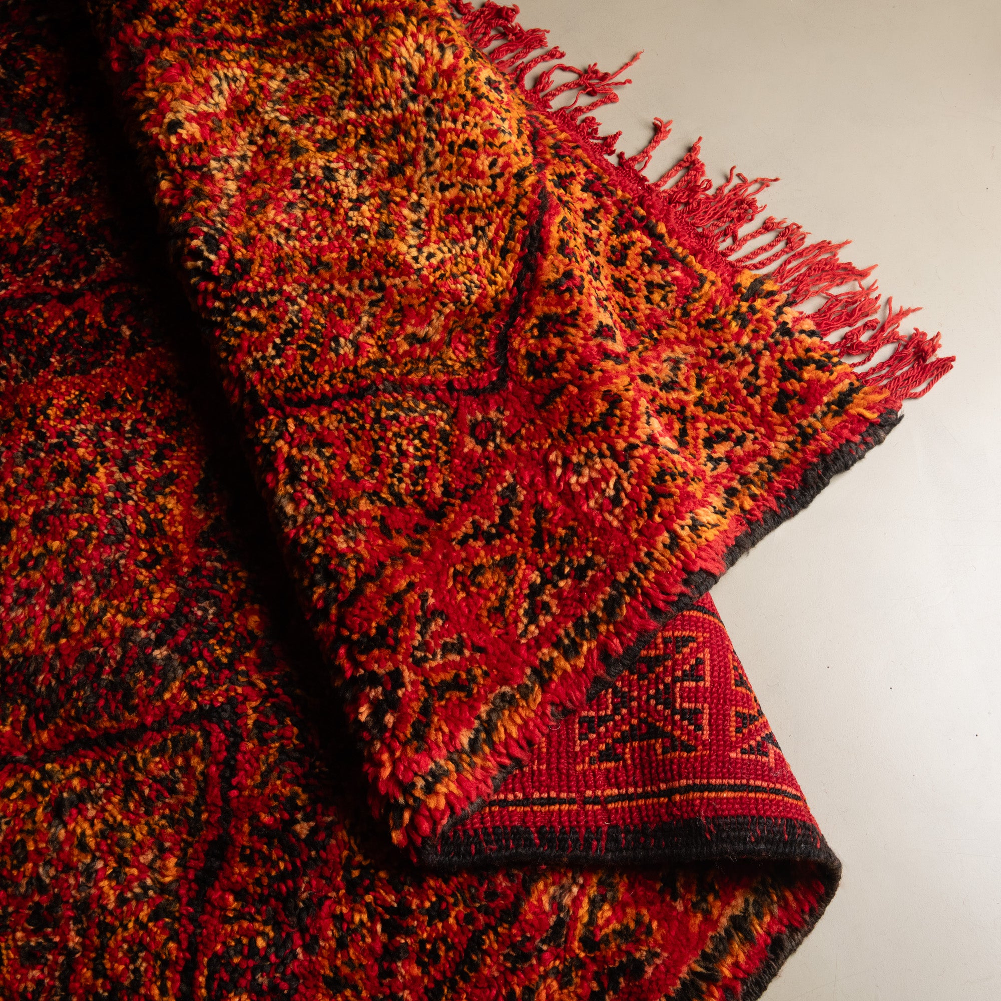 Hassna - vintage beni mguild rug