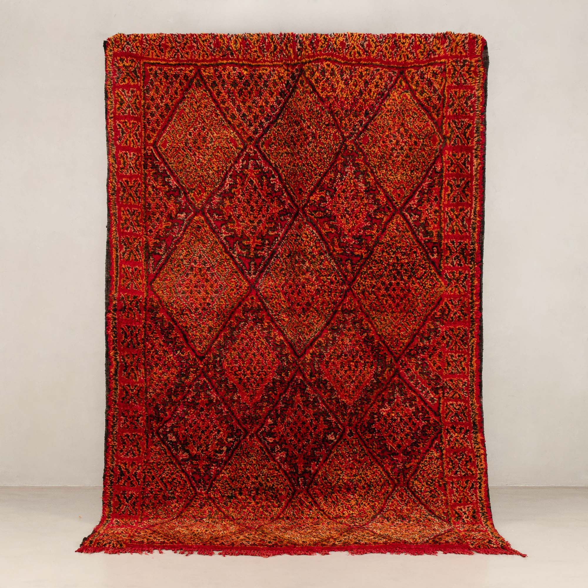Hassna - vintage beni mguild rug