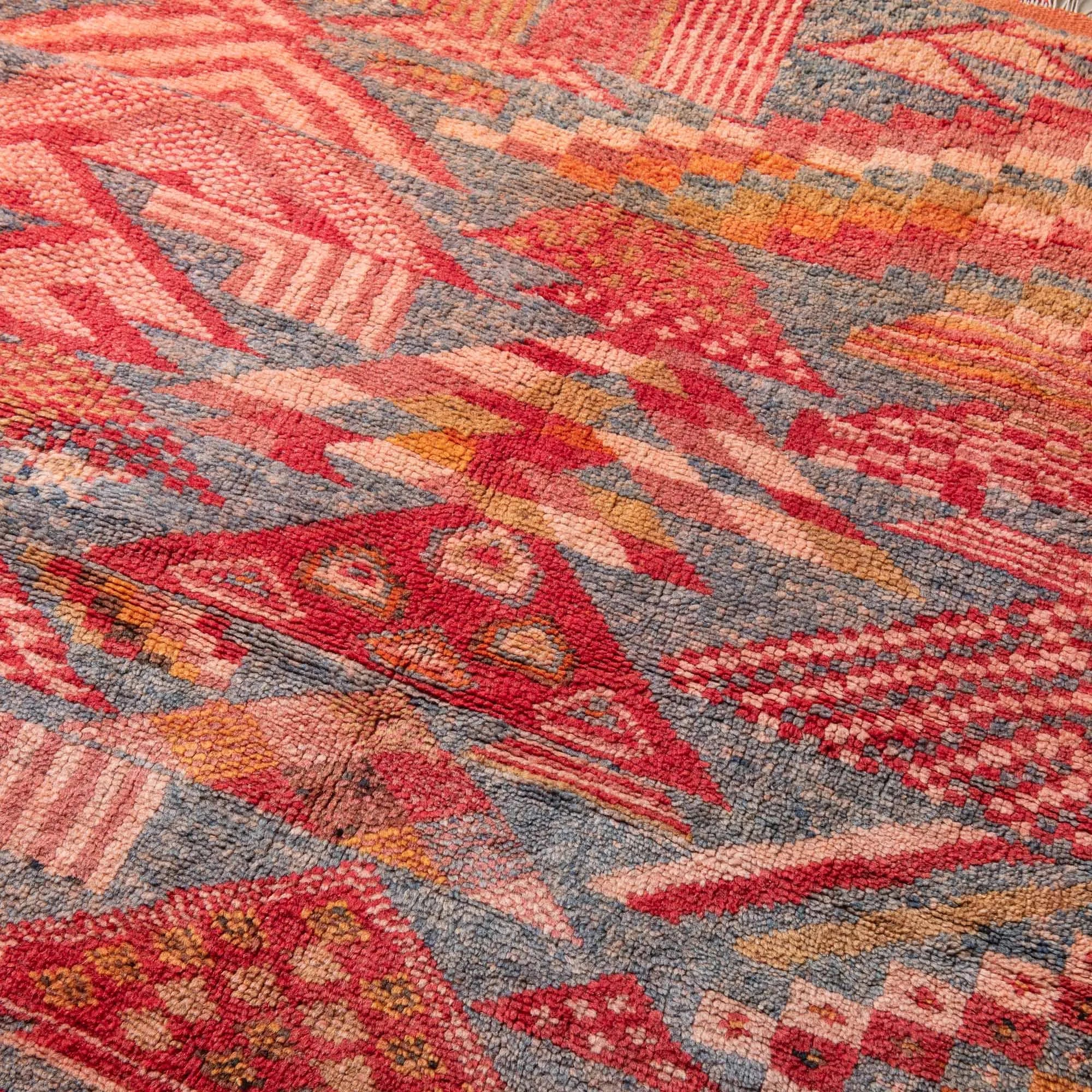 Kharita - taznakht kilim rug