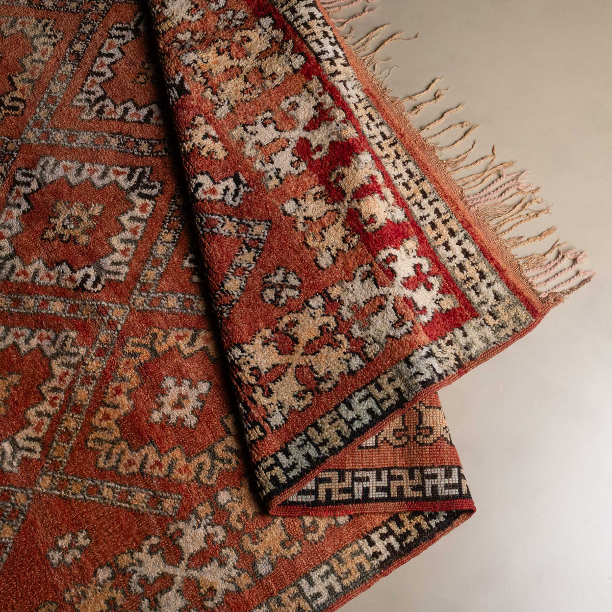 Rihame - vintage boujad rug