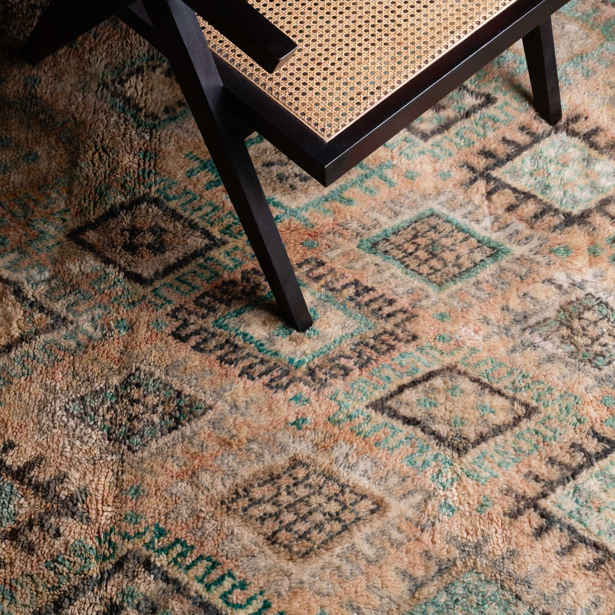 Ghizlan - vintage boujad rug