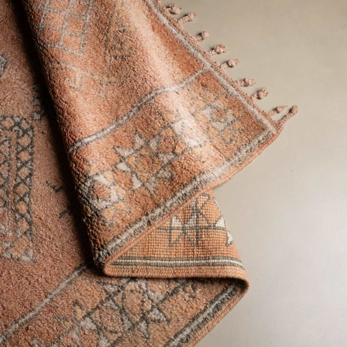 Yalina - vintage boujad rug