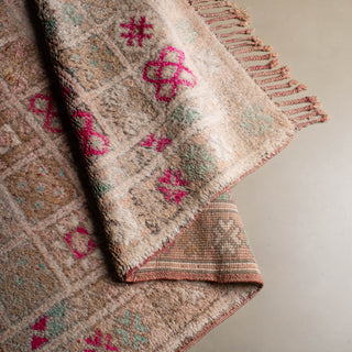 Hassana - vintage boujad rug
