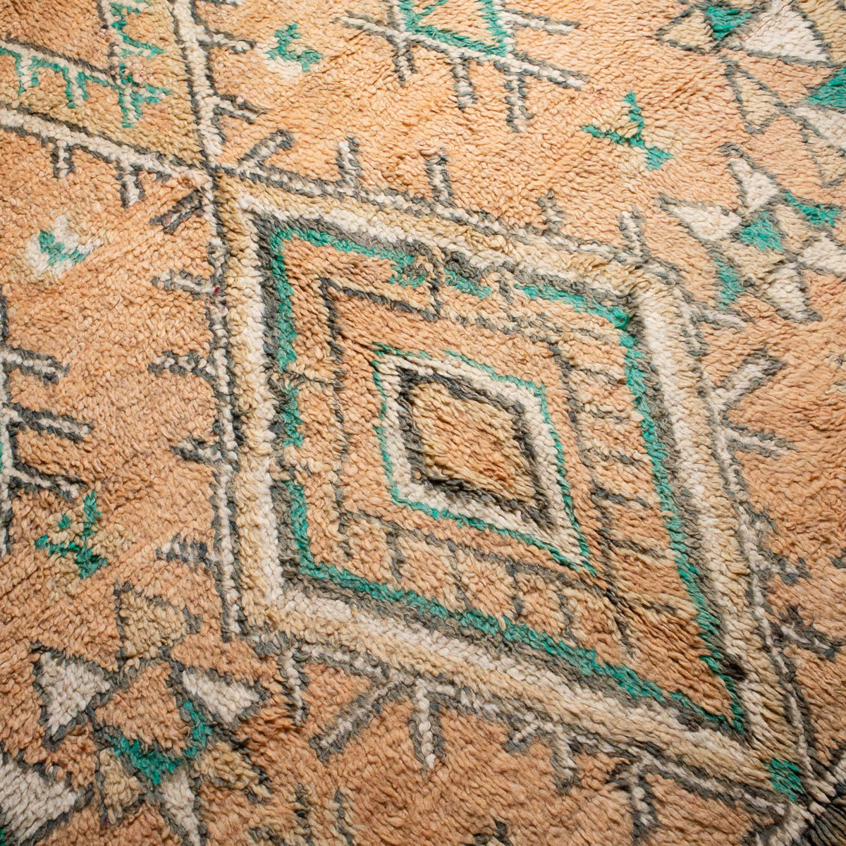 Yarah - vintage boujad rug