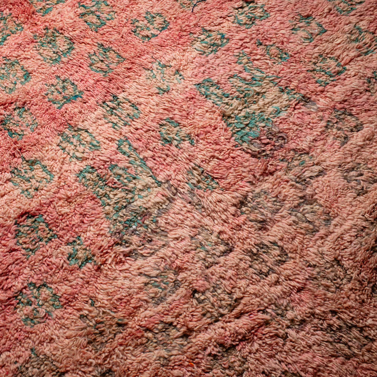 Atmar - vintage boujad rug