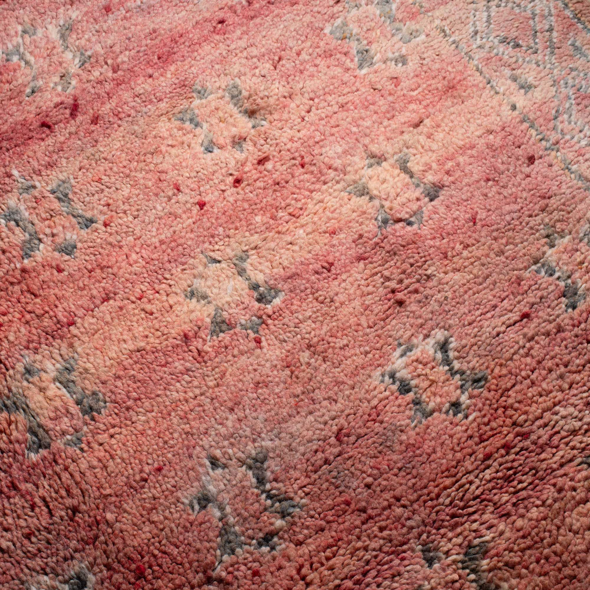 Lameera - vintage boujad rug
