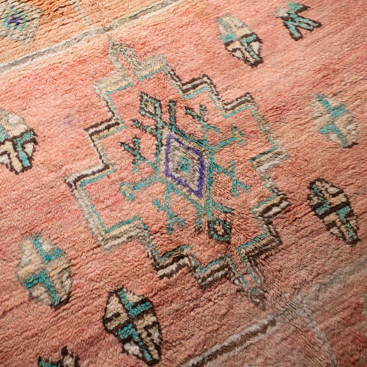 Badia - vintage boujad rug