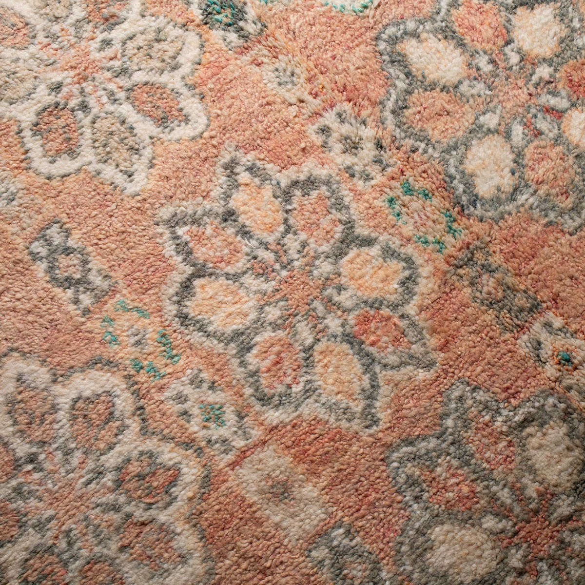 Fayrouza - vintage boujad rug