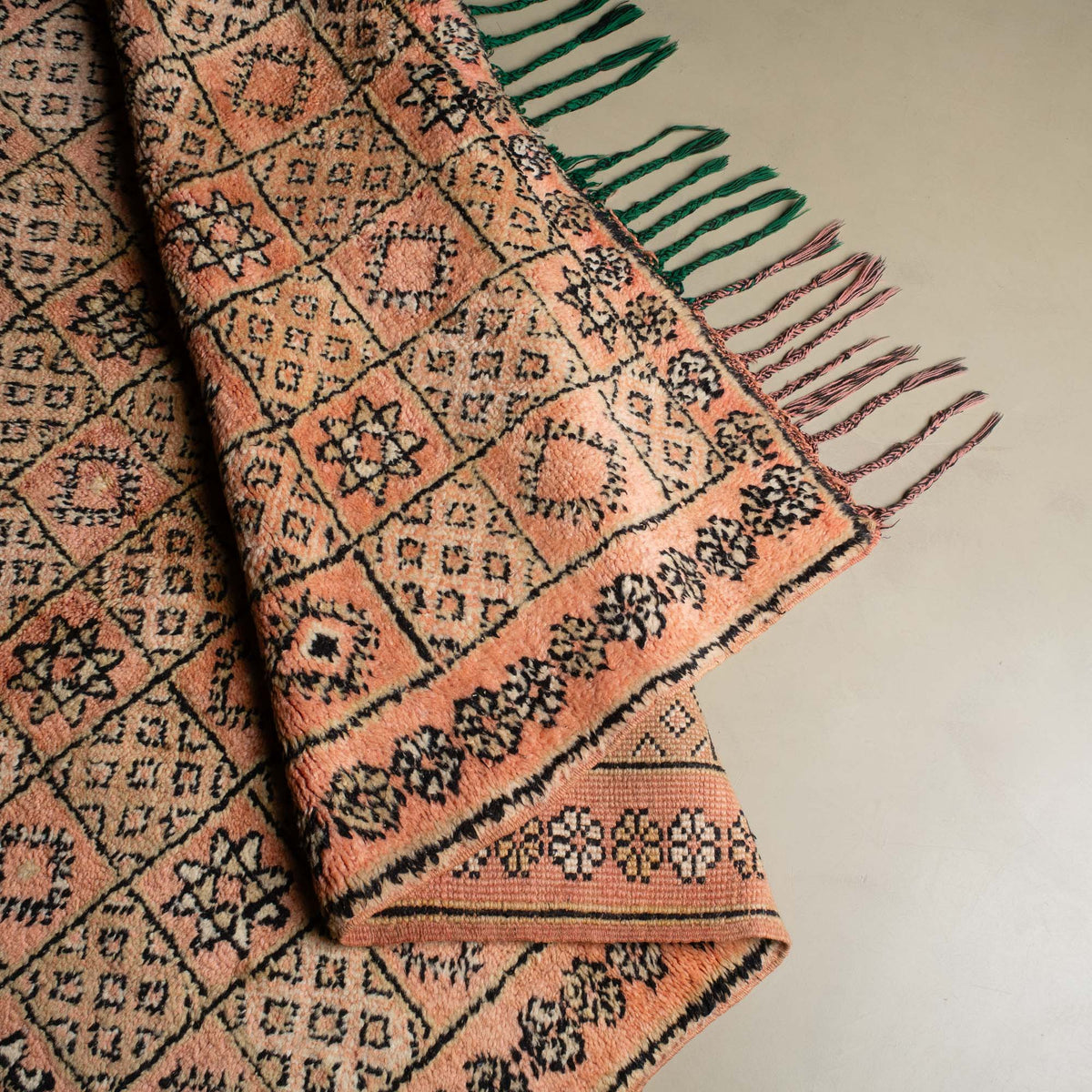 Nesma - vintage boujad rug