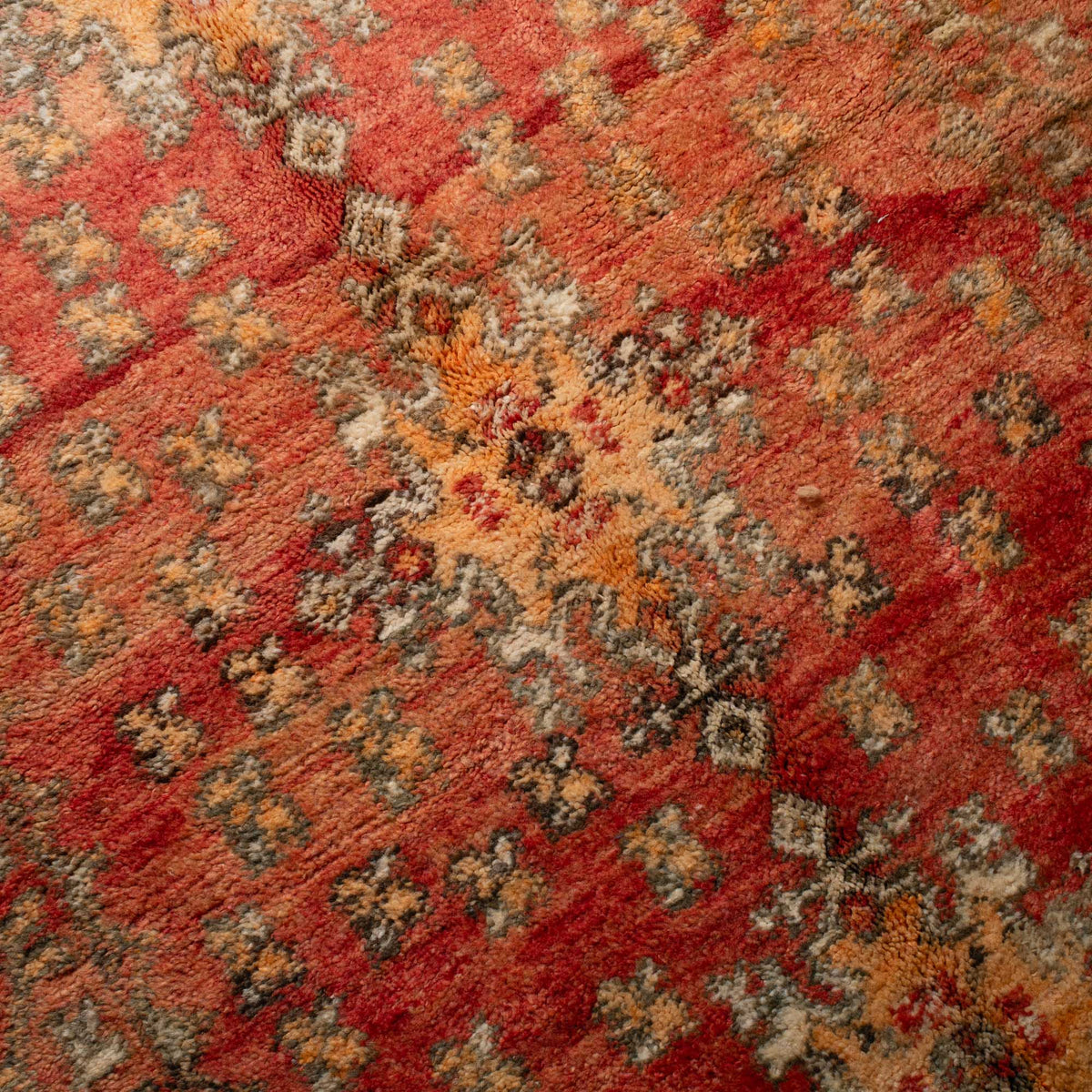 Rihala - vintage boujad rug