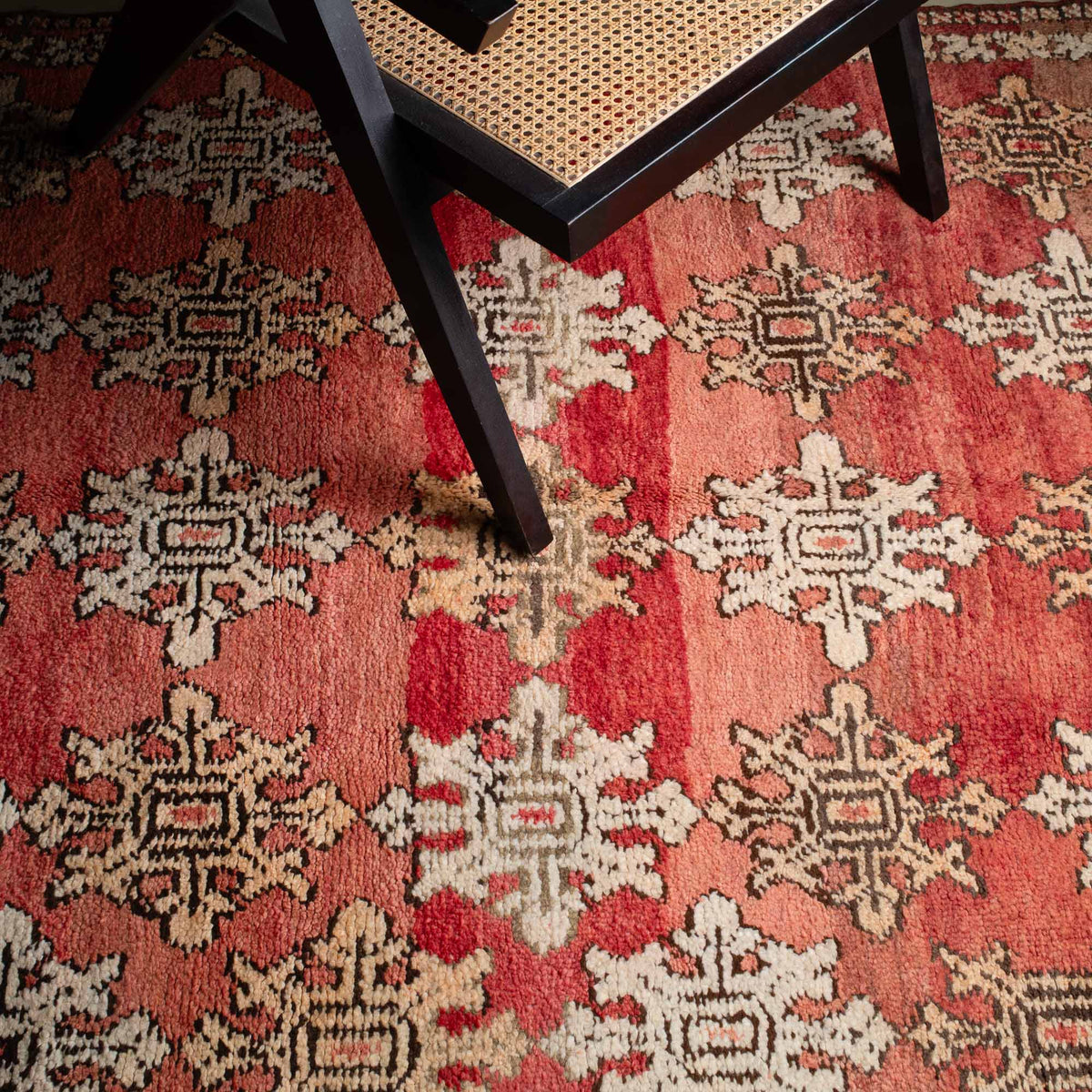 Hnia - vintage boujad rug