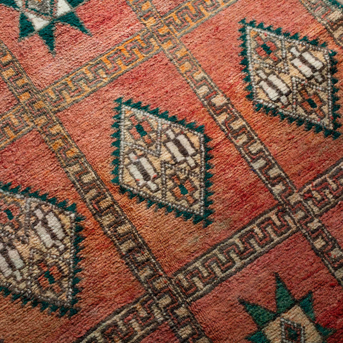 Imara - vintage boujad rug