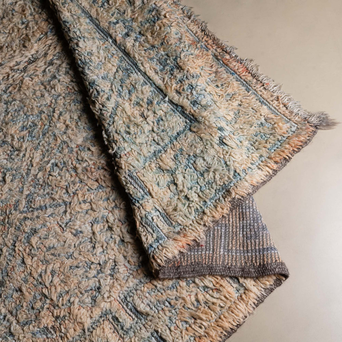 Yassara - vintage beni mguild rug