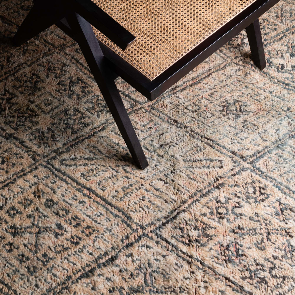 Sophia - vintage beni mguild rug