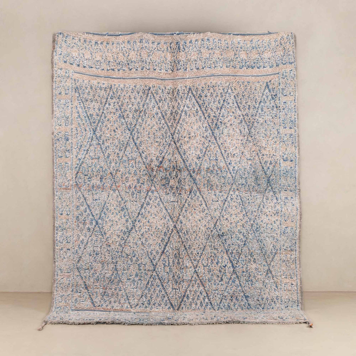 Zahira - vintage beni mguild rug