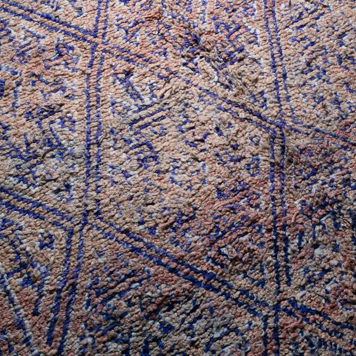 Houria - vintage beni mguild rug
