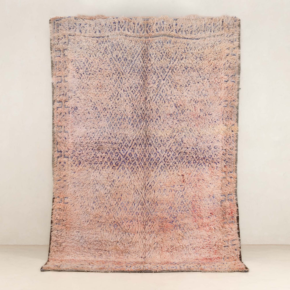Alyan - vintage beni mguild rug