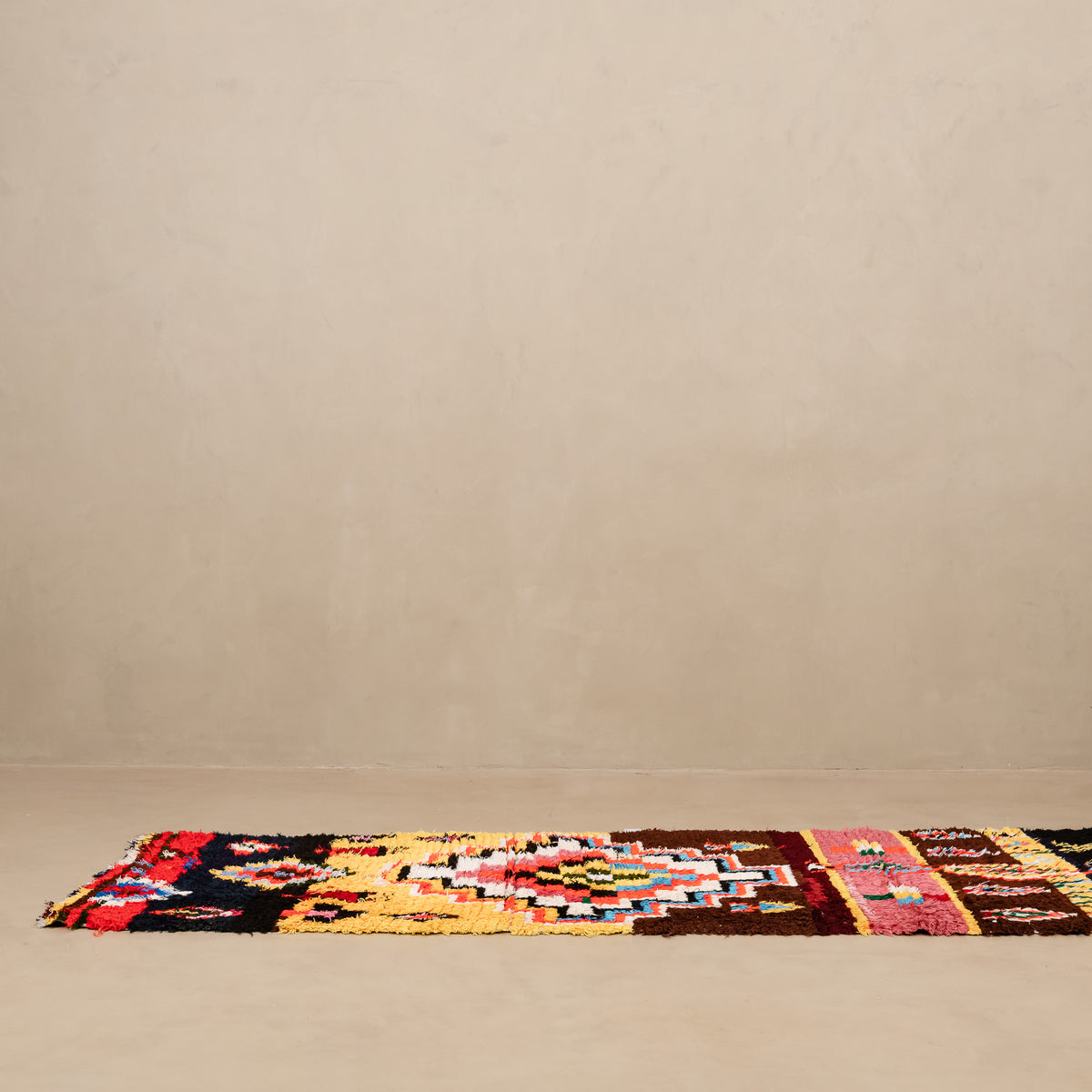 Chadi - vintage boucherouite rug