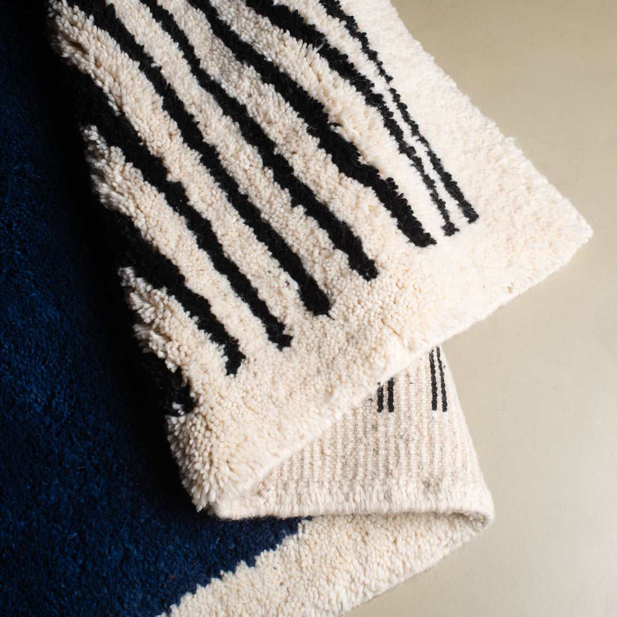 Rabab navy blue - Beni ourain rug