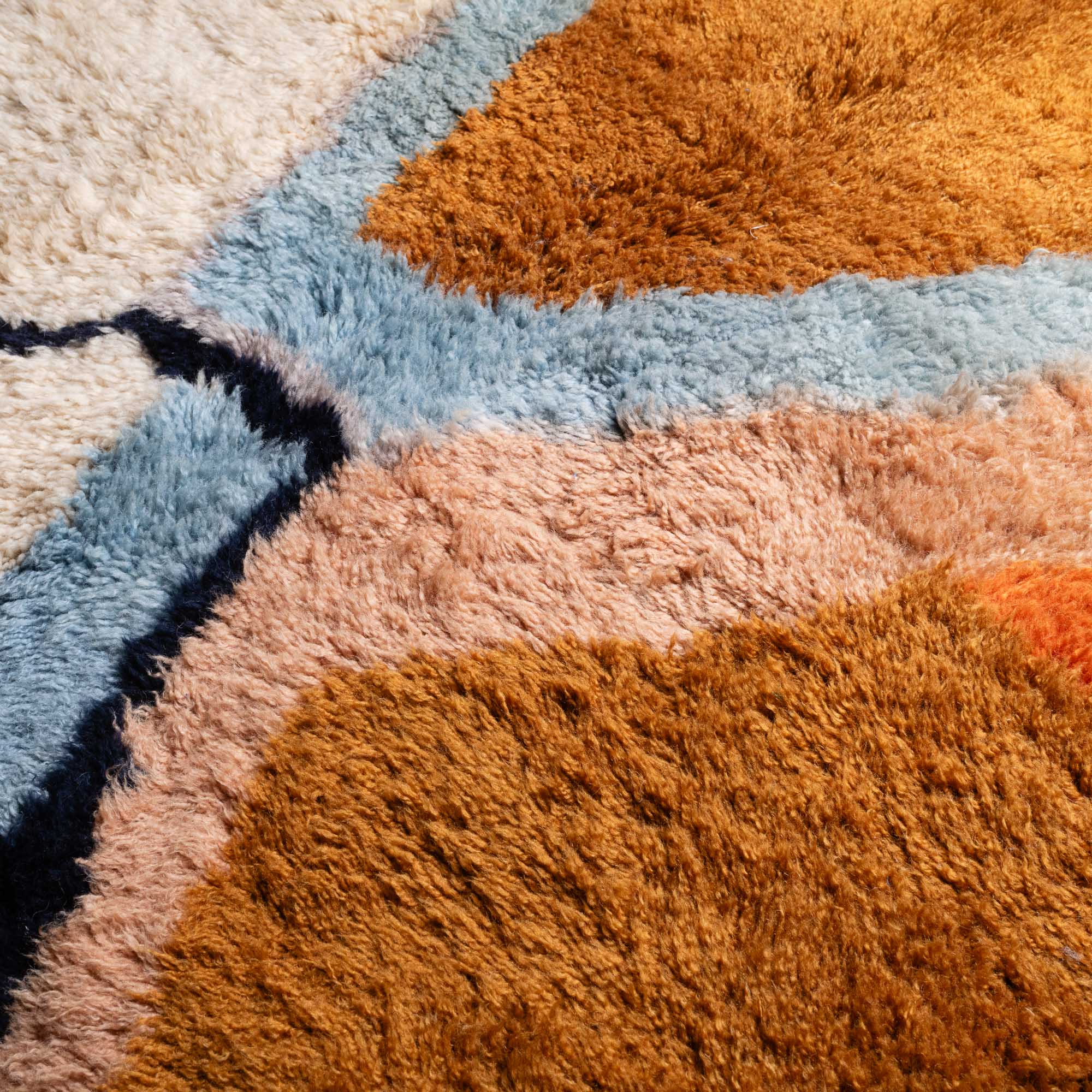 Ink Flowing - Luxury Shag Moroccan Rug