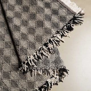 Taniya - taznakht kilim rug