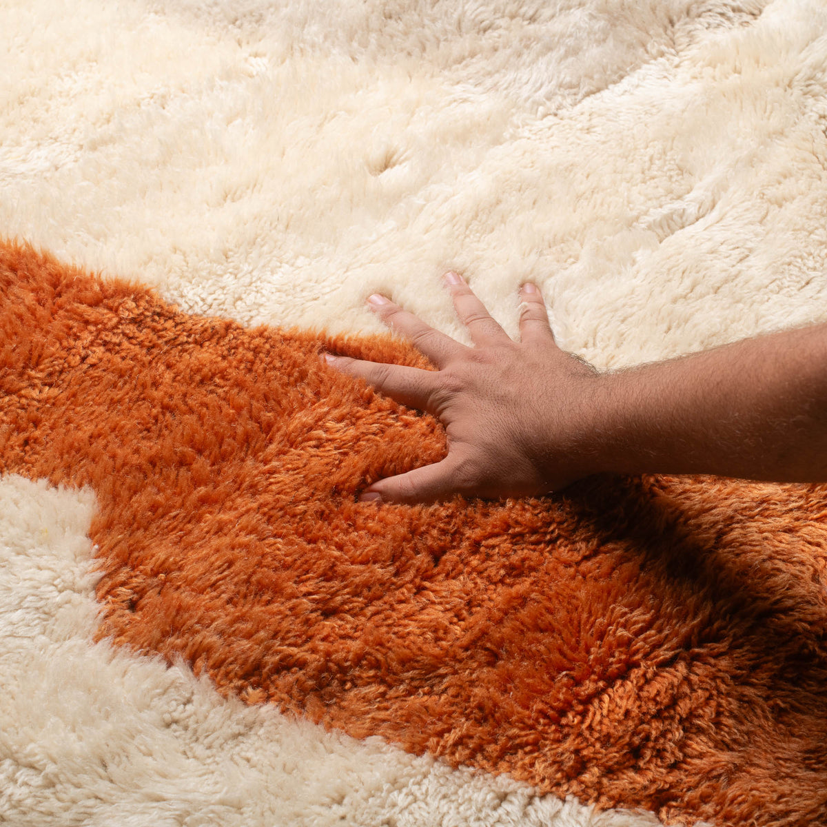 Masnsen - Luxury Shag Moroccan Rug