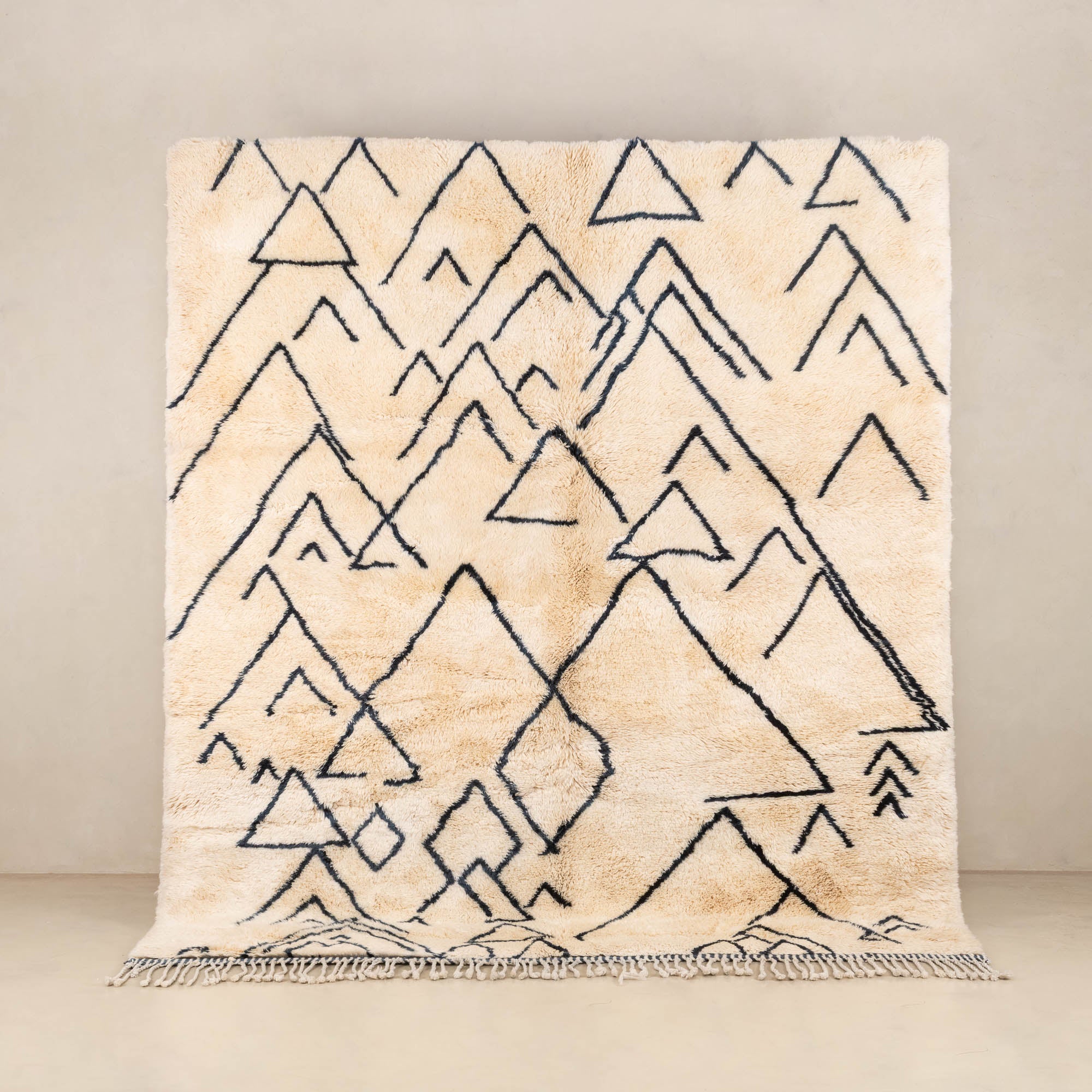 Atlas Mountains - Luxury Shag Moroccan Rug