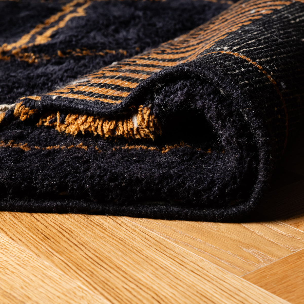Black Sands Mirage - Luxury Shag Moroccan Rug