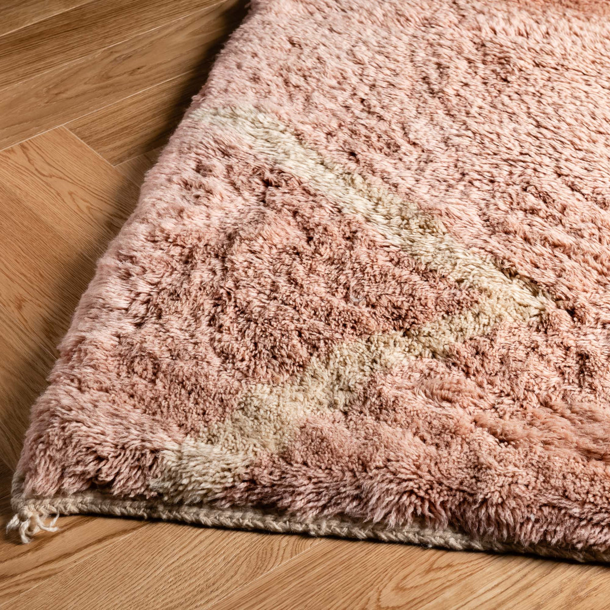 Joyful Horizon - Luxury Shag Moroccan Rug