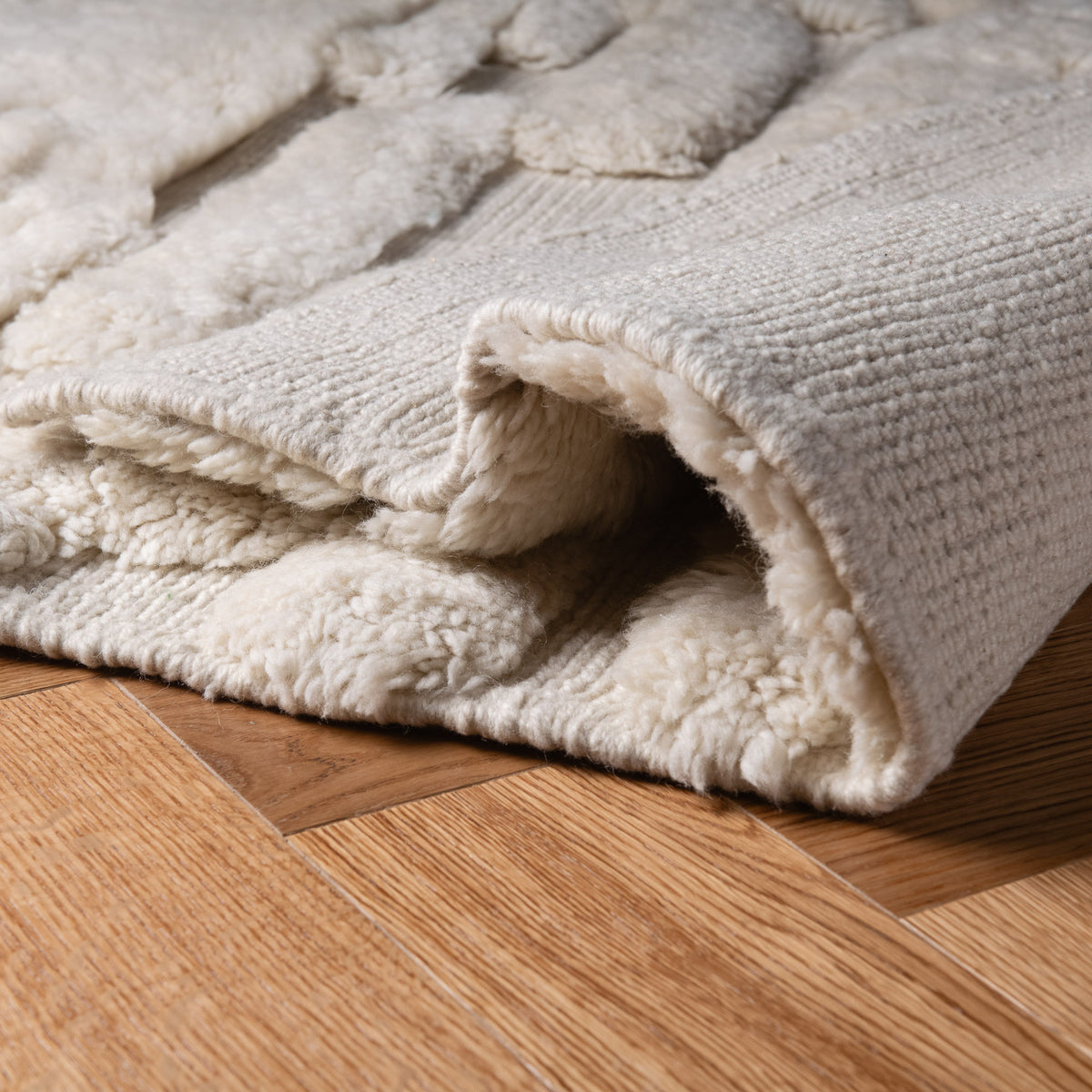 Ivory Glacier - Luxury Shag Moroccan Rug