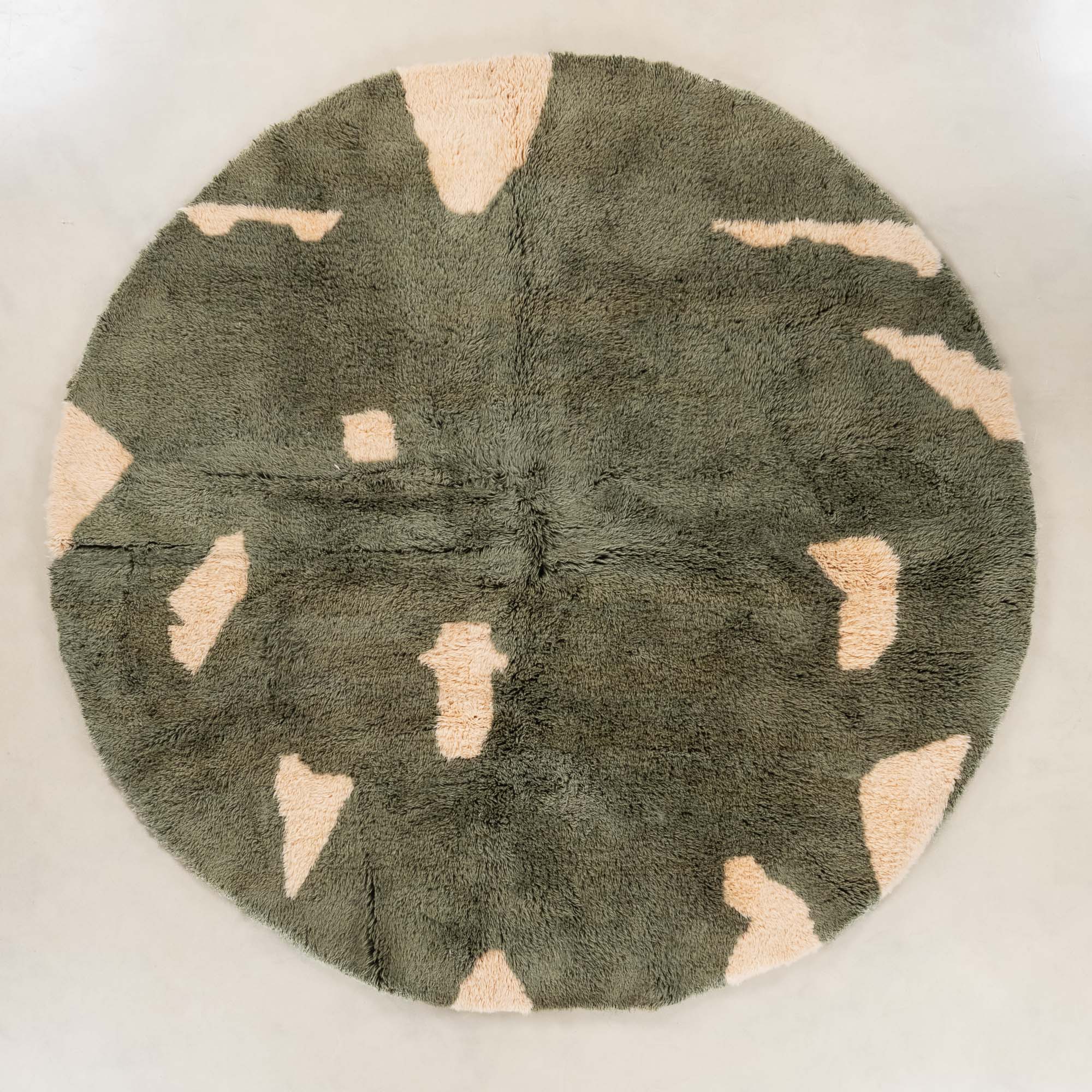Soldier Round - Luxury Shag Moroccan Rug