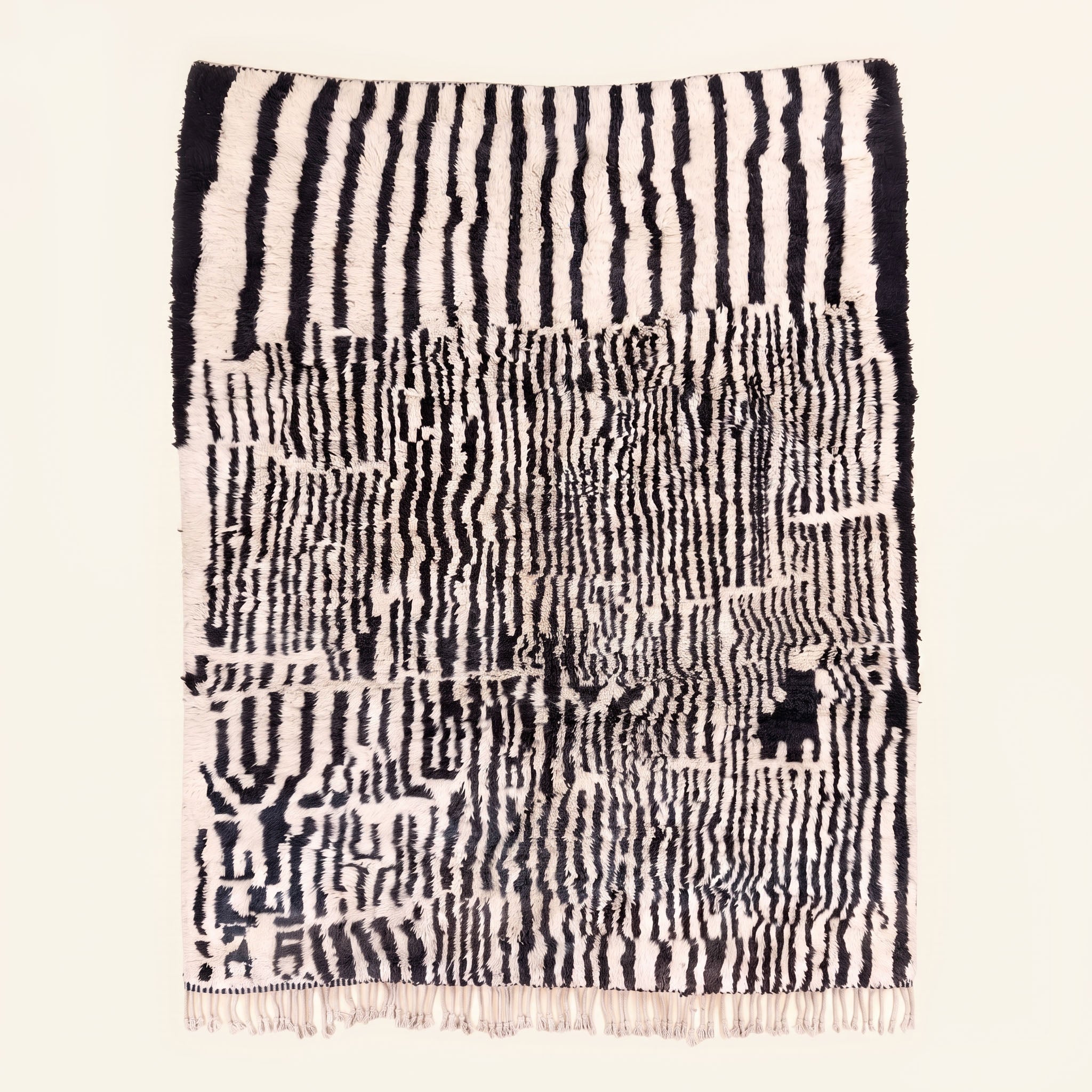 Woven Labyrinth - Luxury Shag Moroccan Rug