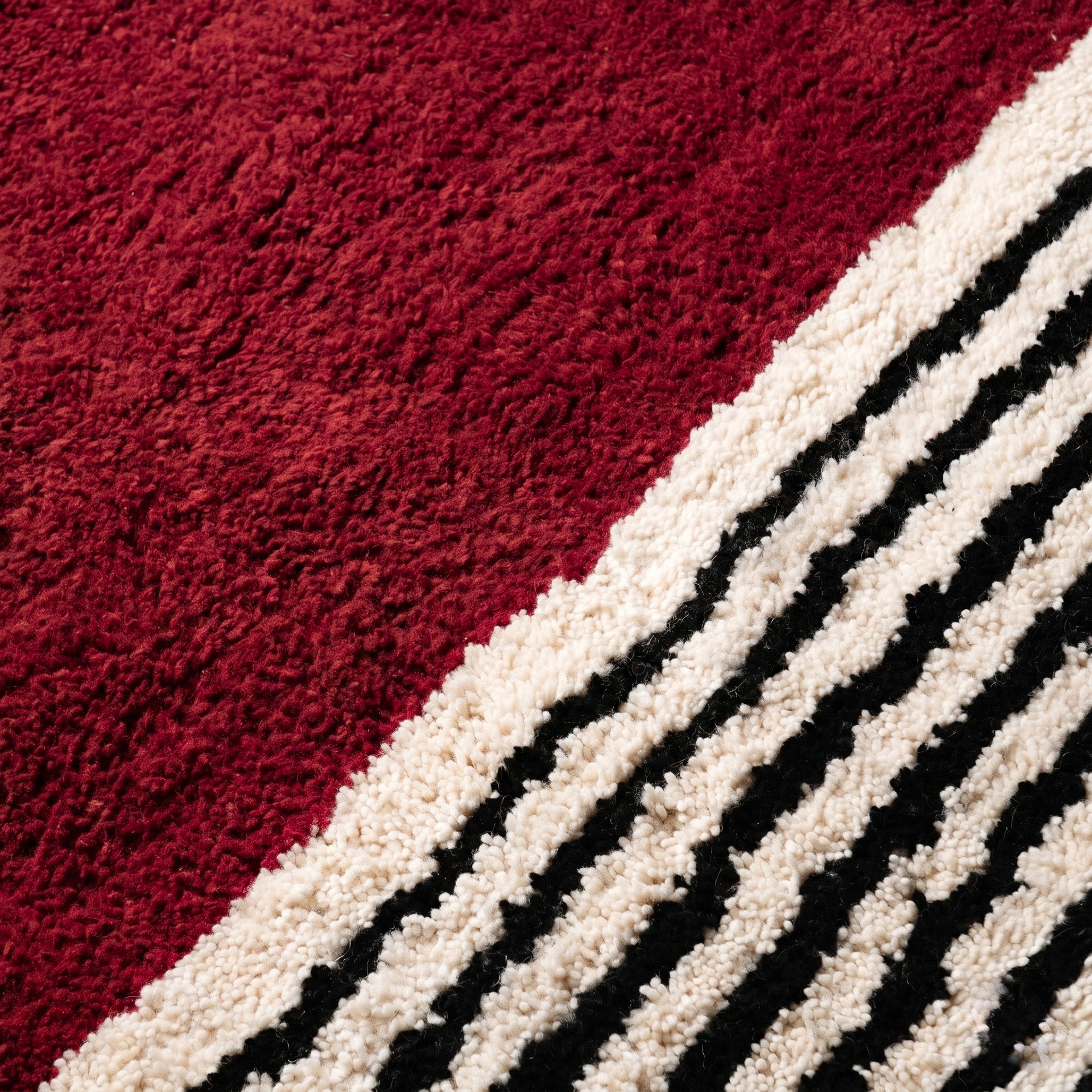 Rabab Oxblood - Shag Moroccan rug