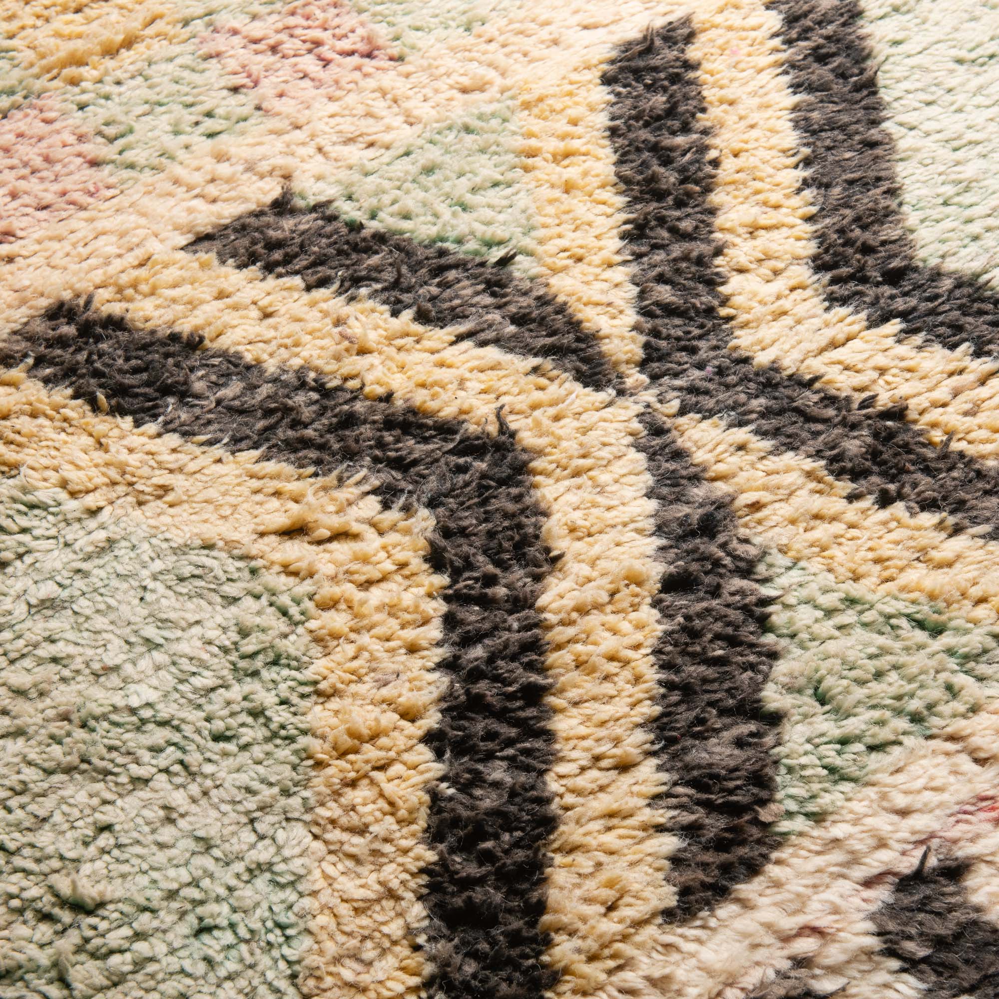 Adjan - vintage boujad rug - Benisouk