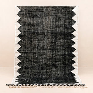 AFOU - Flatweave Moroccan rug