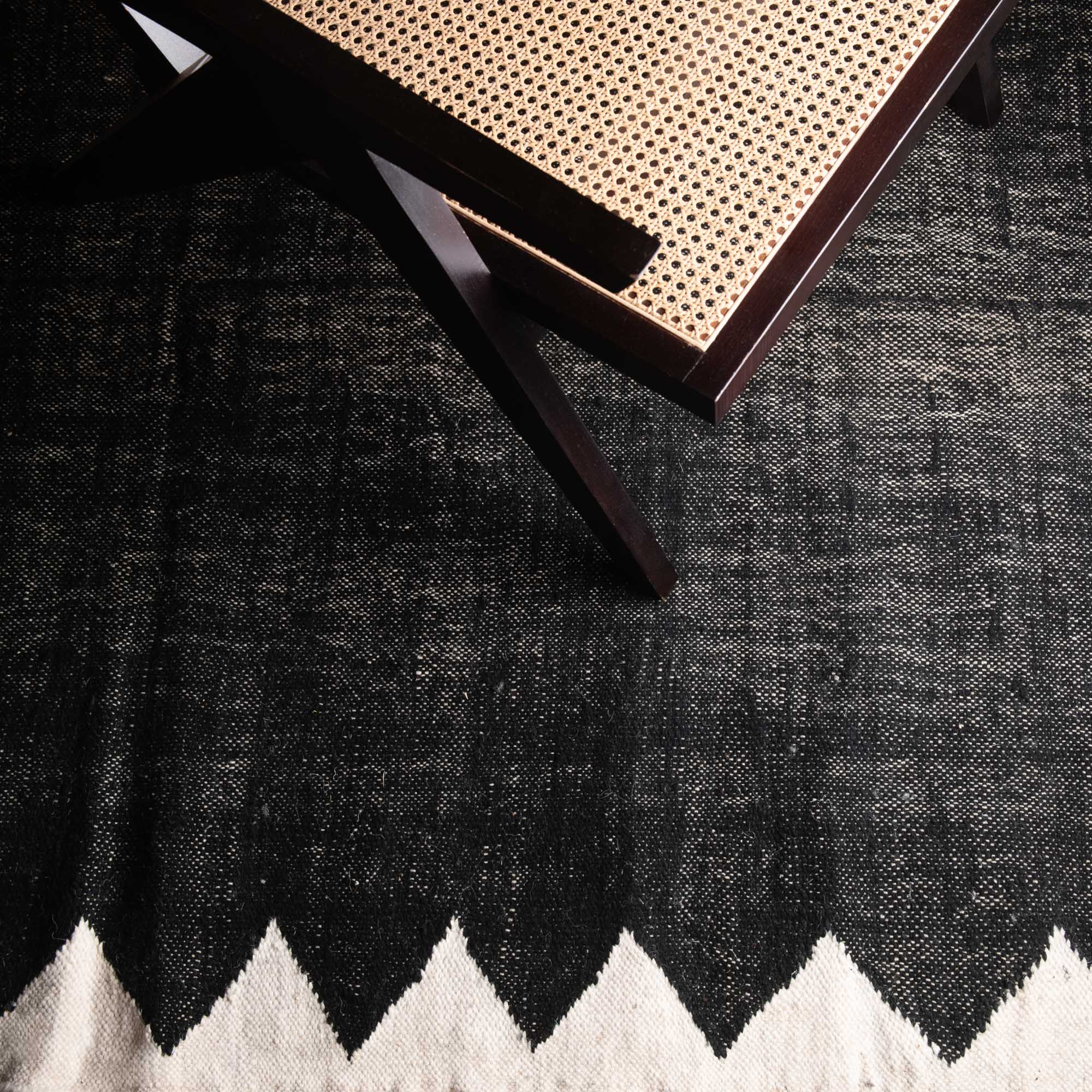 AFOU - Flatweave Moroccan rug - Benisouk