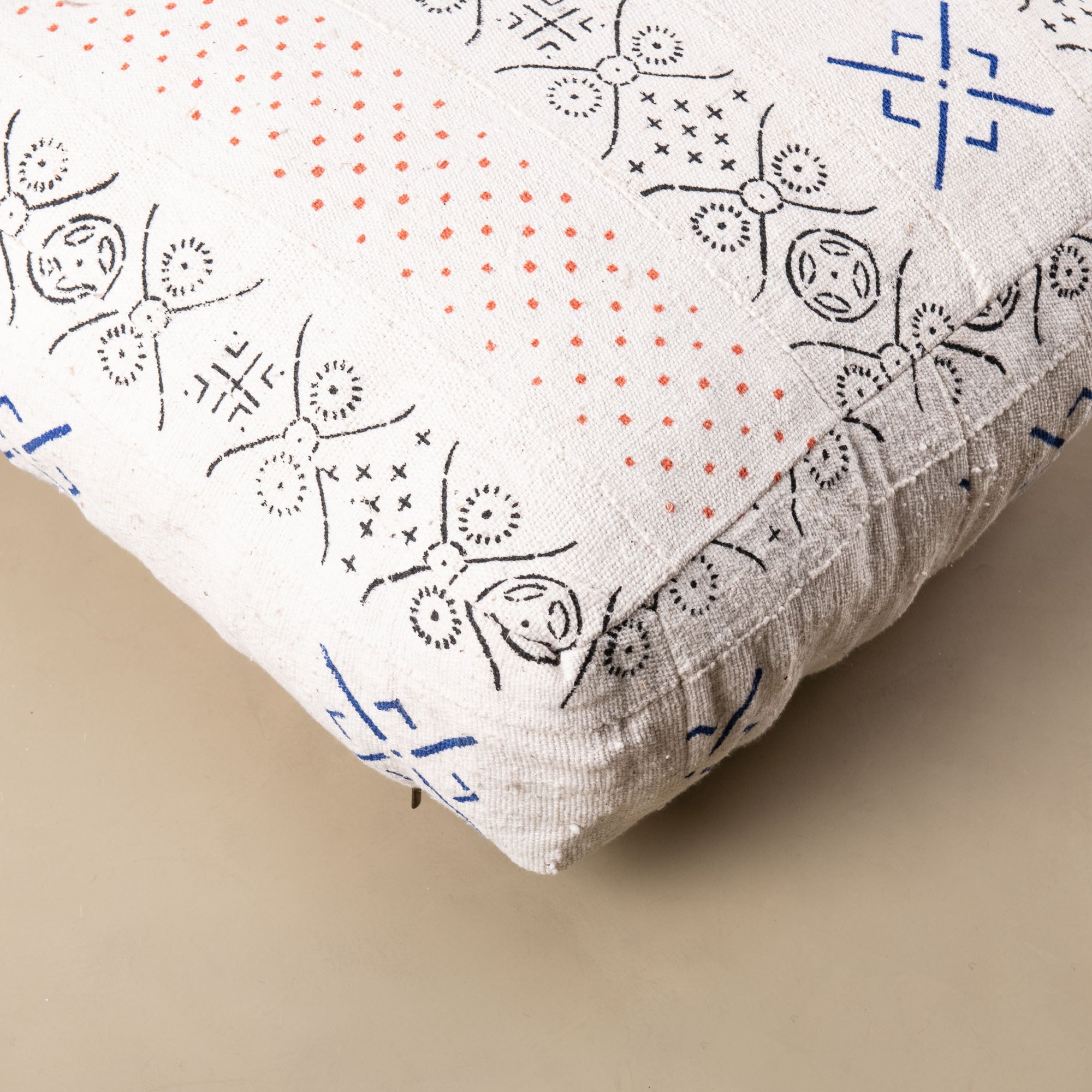 African tribal mudcloth Floor Pillow Cover - Benisouk